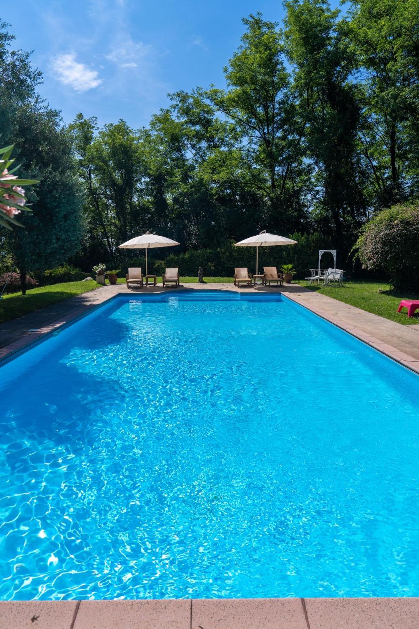 Belvedere Sul Lago อาโรนา ภายนอก รูปภาพ